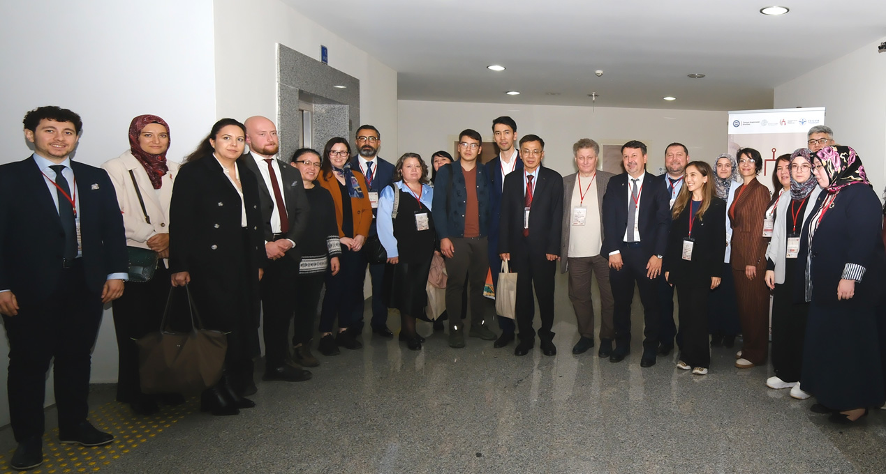 3f477c60177d307b15444ca4169ab8a772fdb39f